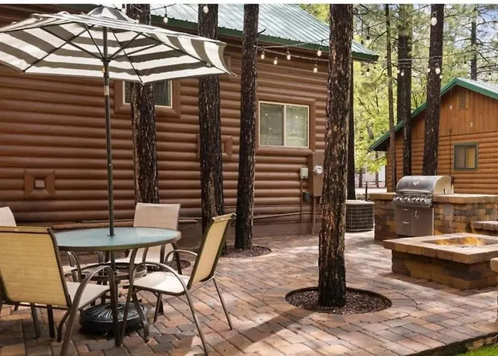 Large Lakeside 5br Mountain Retreat Sleeps 16 Near Lakes Hiking Sunrise Holiday home *