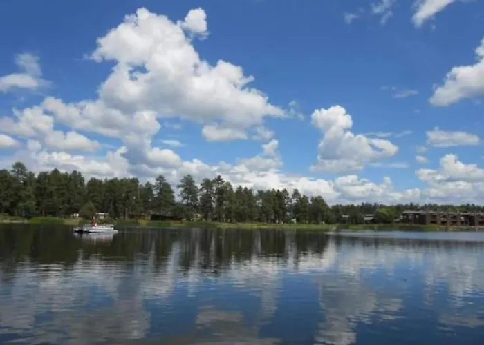 Large Lakeside 5br Mountain Retreat Sleeps 16 Near Lakes Hiking Sunrise Holiday home