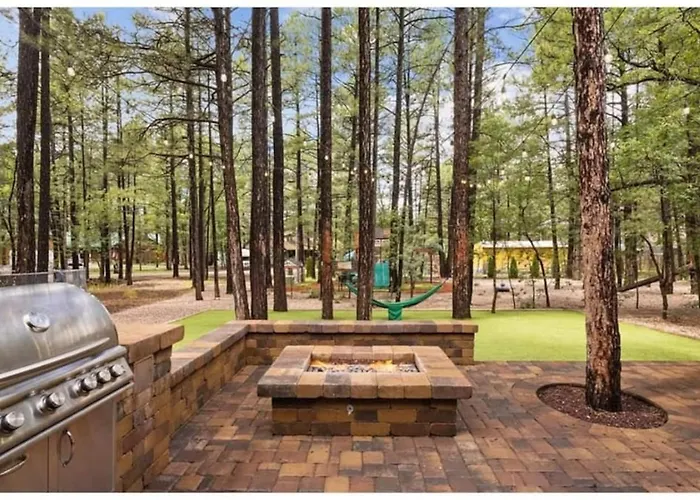 Large Lakeside 5br Mountain Retreat Sleeps 16 Near Lakes Hiking Sunrise *