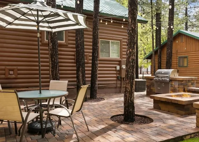 Large Lakeside 5br Mountain Retreat Sleeps 16 Near Lakes Hiking Sunrise Holiday home *